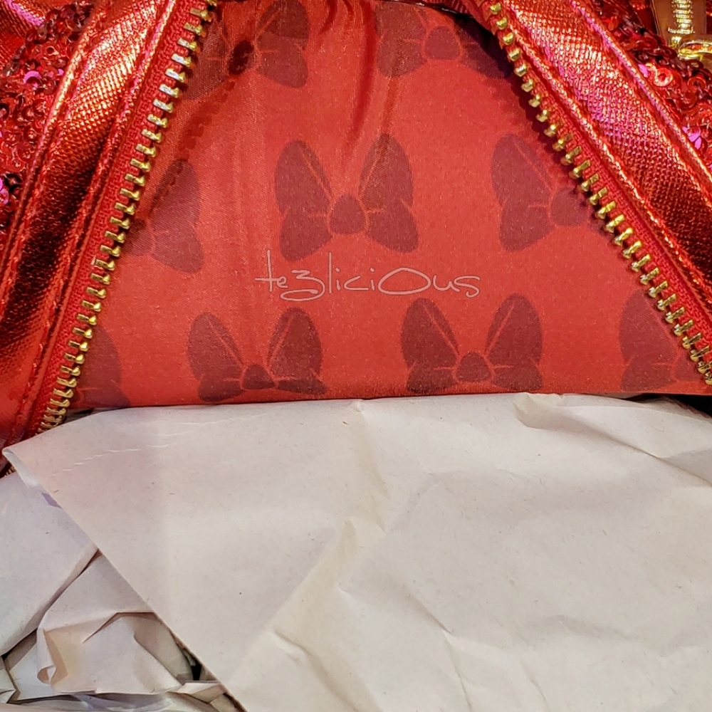 DISNEY PARKS LOUNGEFLY RUBY RED SEQUINED BACKPACK - Picture 8 of 8